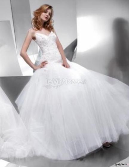 Collezione Floranna - Abito da sposa modello Sabrina