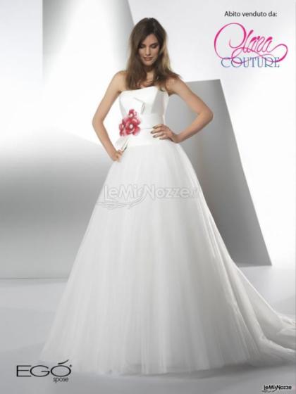 Vestito da sposa con fiore - Clara Couture