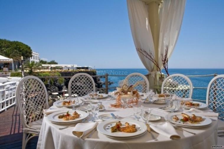 Terrazza esterna per il ricevimento di matrimonio