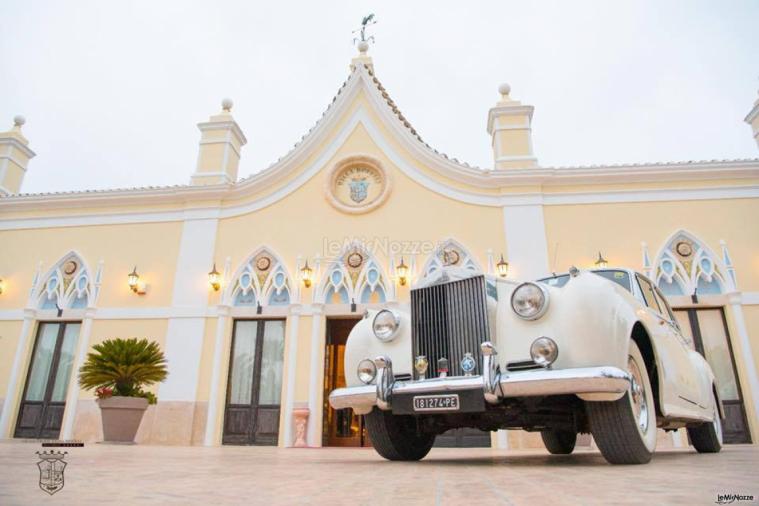 Grand Hotel Vigna Nocelli Ricevimenti - l'auto degli sposi