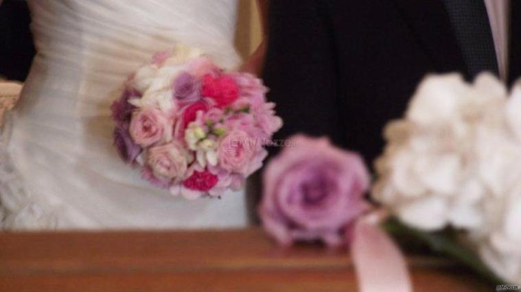 Bouquet per la sposa di rose