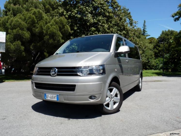 Volkswagen Caravelle - Gran Turismo NCC a Savona