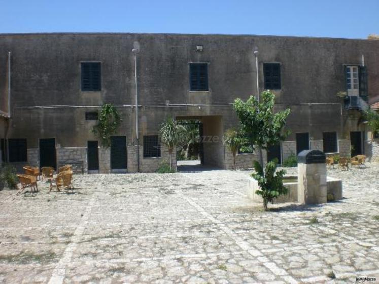 Masseria Acque di Palermo vista da lontano