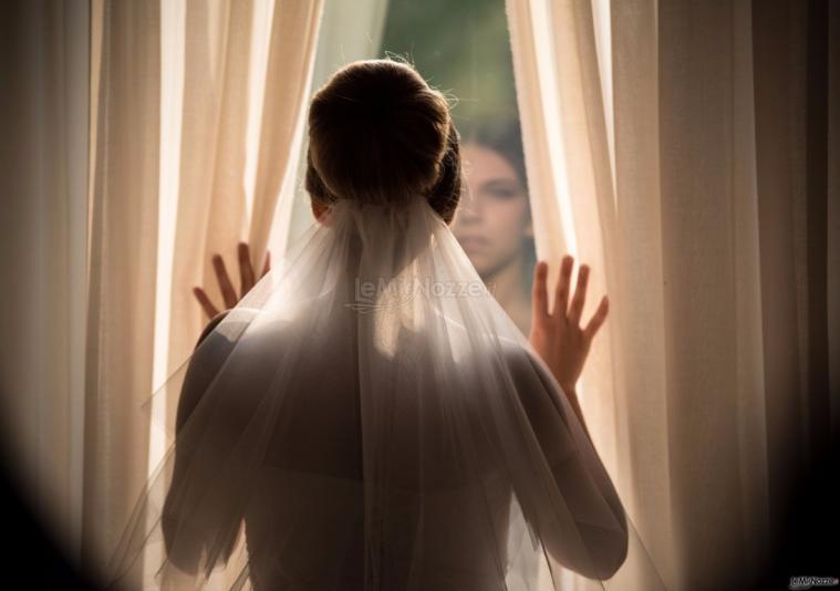 L'Arte in Foto - La sposa a casa prima della cerimonia