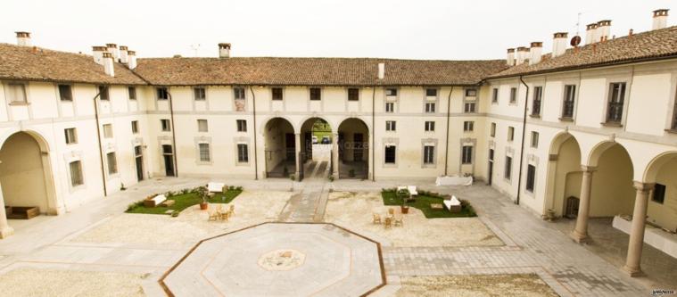 Panoramica di Palazzo Calderari