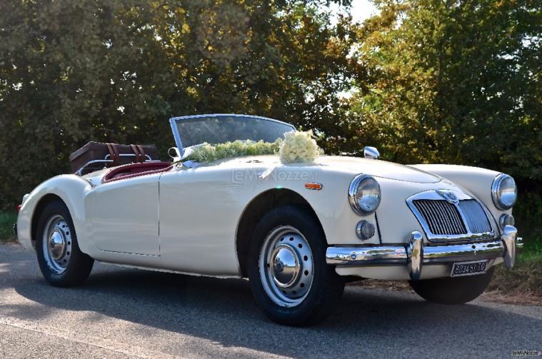 Noleggio auto a Torino - Mg A Cabrio del 1956