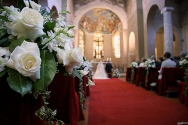 Allestimento della Chiesa per il matrimonio