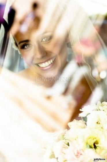 Foto della sposa all\'arrivo in chiesa