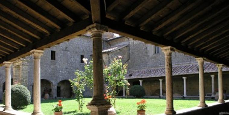 Vista dal chiostro per un  matrimonio all'aperto