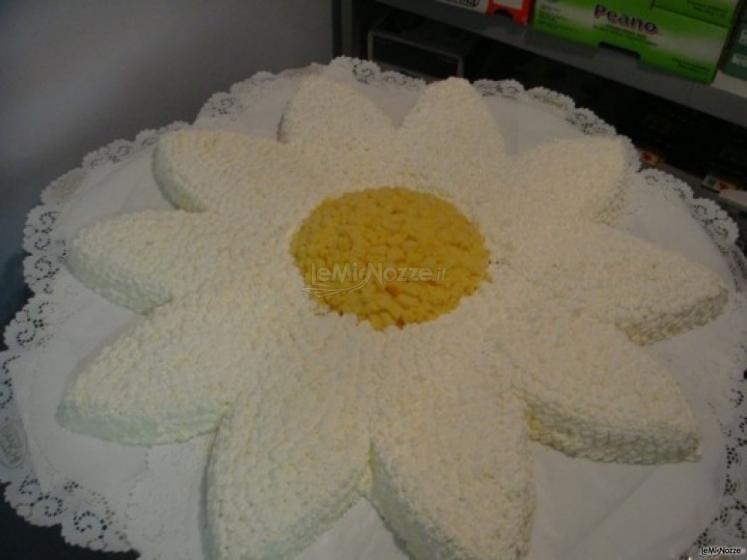 Torta margherita a forma di fiore