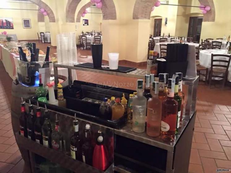 Drink me - Allestimento del bar all'interno della location