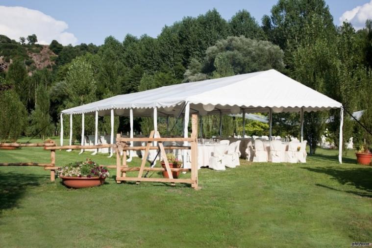 Gazebo in giardino per il matrimonio