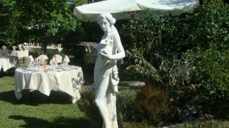 Dettaglio del giardino della location di matrimonio