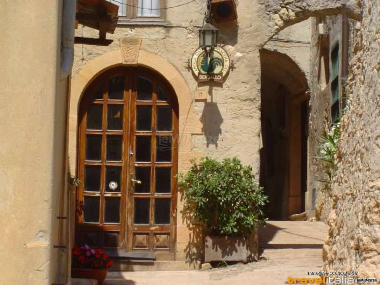 Ingresso Antica Osteria Saracena del Bergallo