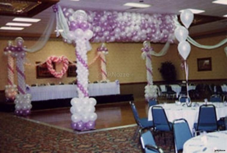 Palloncini a cascata per il matrimonio