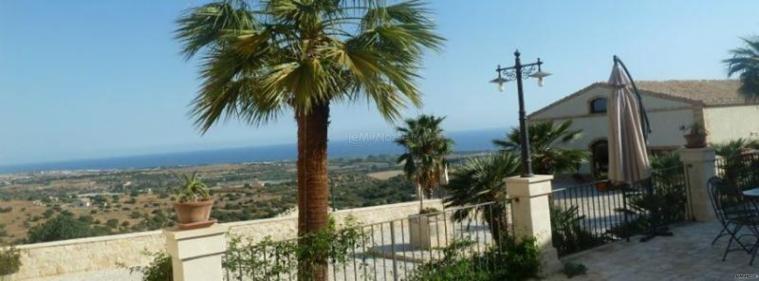 Vista sul mare presso l'agriturismo per ricevimento di matrimoni Silva Suri