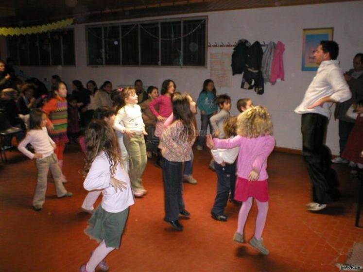 Paolinpaolone Animazione -
 Baby dance e balli di gruppo