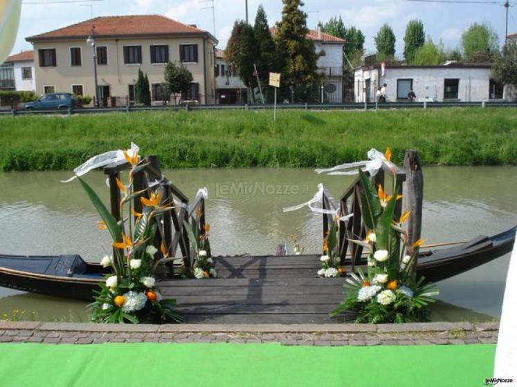 Addobbo floreale per la salita in gondola