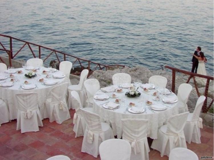 Ricevimento di matrimonio al mare